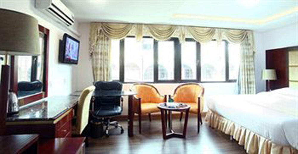 The Privi Suites Pattaya Exterior photo